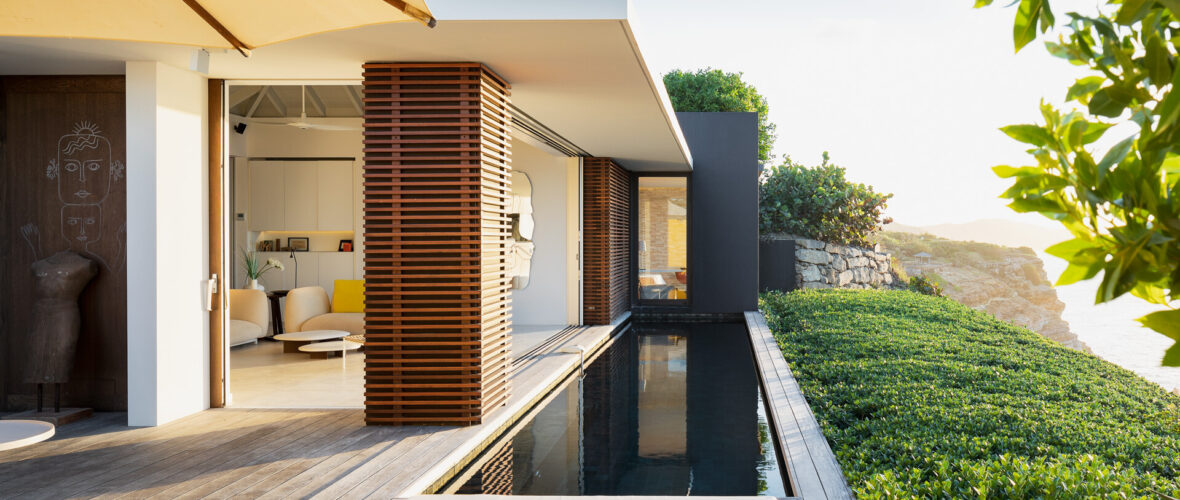 Belamour entry and pool 2